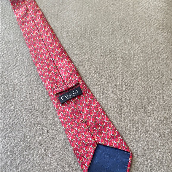 Gucci Red Patterned Men's Tie - Picture 1 of 6